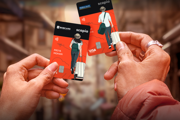 Comparison of Scapia and Niyo travel credit cards showing forex benefits and lounge access